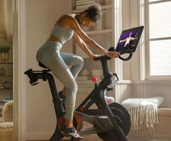 Domáci bicykel Peloton
