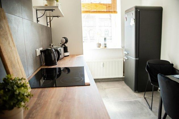 Cuisine moderne dans un appartement privé