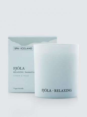 Spa da Islândia Fjóla Relaxing Candle, $ 39