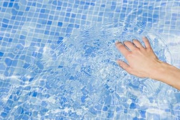 En klorinator reduserer vedlikehold av bassenget og gir deg mer tid til bading ...