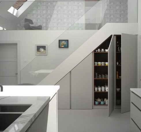 تحت فكرة الدرج مع خزانة المطبخ الحديثة