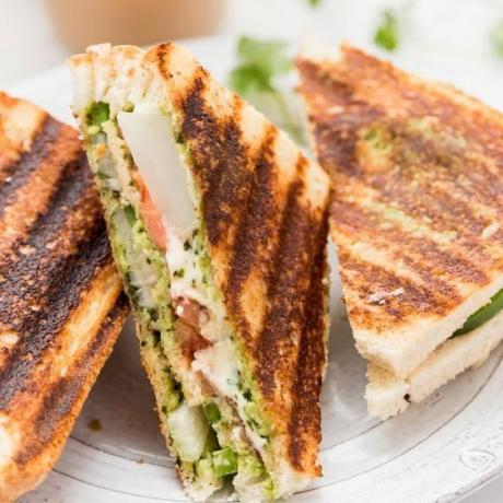 Cozinhe com queijo Manali Bombay Veggie Grelhado