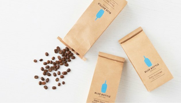 garrafa de café azul