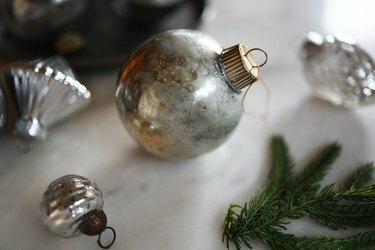 DIY kvikksølv glass ornament