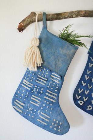 DIY indigo batik strømpe