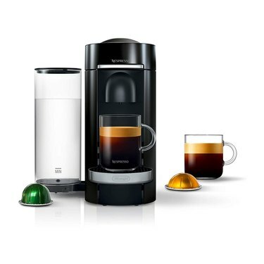 De'Longhin Nespresso Vertuo Plus Deluxe -kahvi- ja espressokone