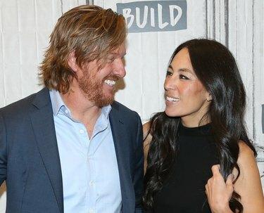 Build Presents Chip و Joanna Gaines يناقشان كتابهما " Capital Gaines: أشياء ذكية تعلمتها أثناء القيام بأشياء غبية"