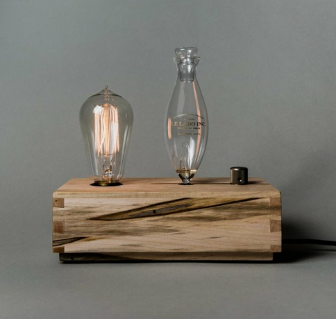 „Le Labo Santal 26“ namų difuzorius, 600 USD