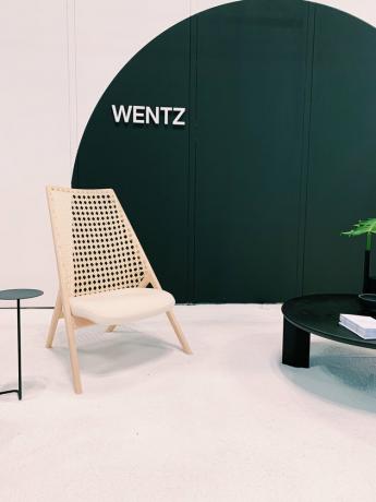 „Wentz“ akcentuojama kėdė su cukranendrių atlošu „ICFF 2019“