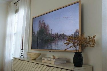 DIY Samsung Frame tv over kommode i stuen