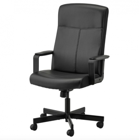 Cadeira Millberget, $ 69,99