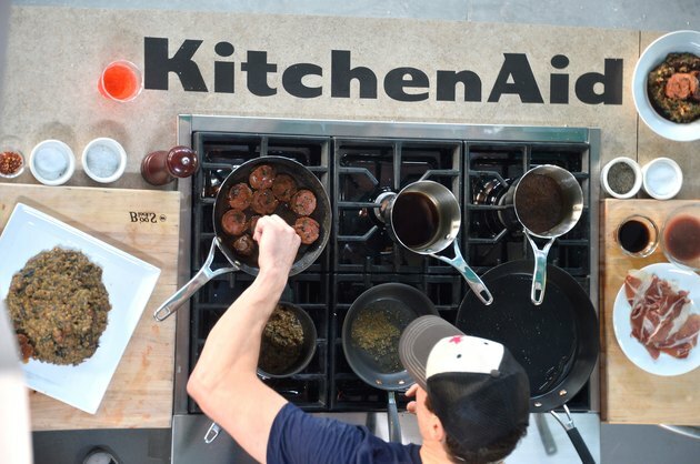 KitchenAid® Culinary Demonstrations - Food Network Festival Anggur & Makanan South Beach