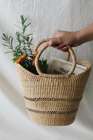 cesta de presente de férias cottagecore