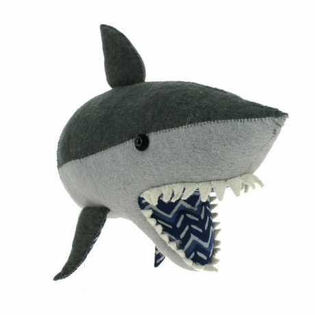 Fiona Walker Shark Head met Ikat Print Wall Decor