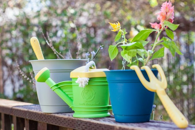 kit de jardinagem em plástico reciclado