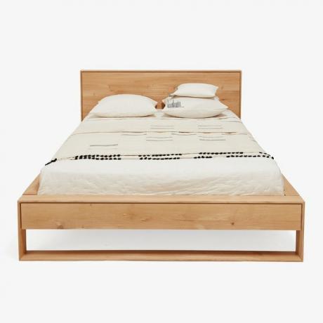 Ethnicraft Oak Nordic II queensize platformbed