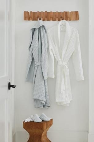Roupão de banho Waffle Allswell Stonewashed, $ 85