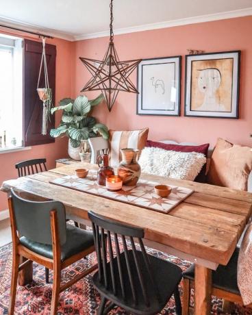 boho roze eetkamer idee