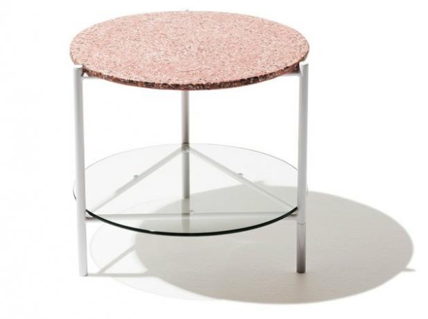 Terrazzo bijzettafel, $ 260