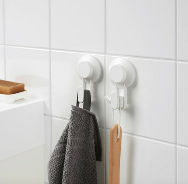 Tisken Hook (pacote de 2), $ 4,99