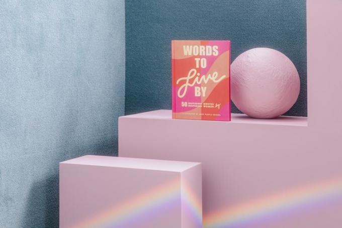 Words to Live By di Jade Purple Brown, $ 14,49