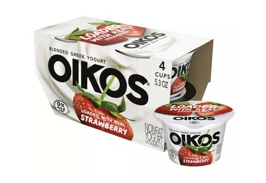 Oikos-sekoitettu kreikkalainen rasvaton jogurttimansikka