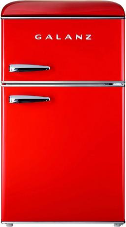 Se desideri un mini frigo retrò leggermente più grande (ma comunque piccolo e poco ingombrante), opta per il Galanz Retro Mini Frigo a due porte. Nonostante le sue dimensioni compatte, ha un sacco di cibo e ha un bel design.