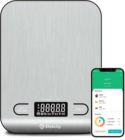 Tämä Etekcityn keittiövaaka yhdistää ilmaisen sovelluksen, jonka avulla on helppo skannata ja seurata ruokaa ja ravintoa. Toisin sanoen se on ihanteellinen keto-ruoanlaittoon, aterioiden valmistukseen tai jopa leivontaan.