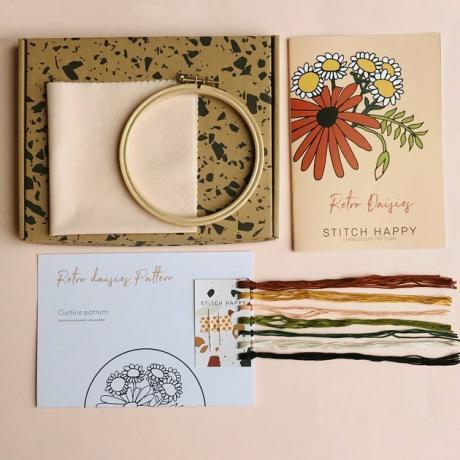 Kit de bordado Stitch Happy Retro Daisies