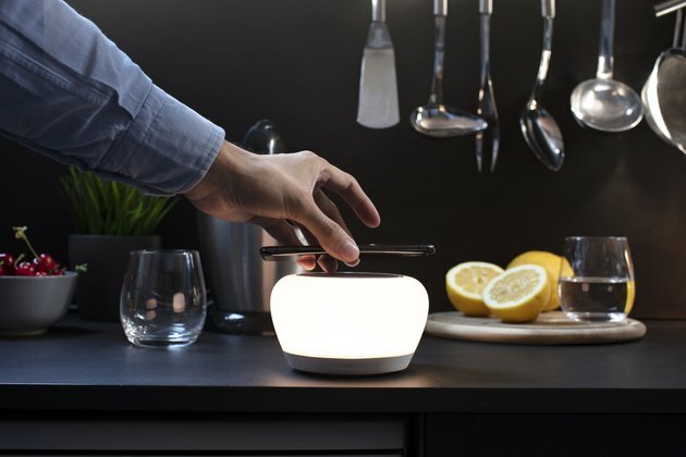 Luna smart lamp