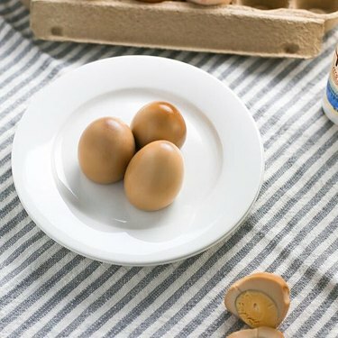 Κορεάτικη κουζίνα κορεάτικα κοκκινιστά αυγά