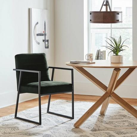 „Amazon Home Essentials Hub“