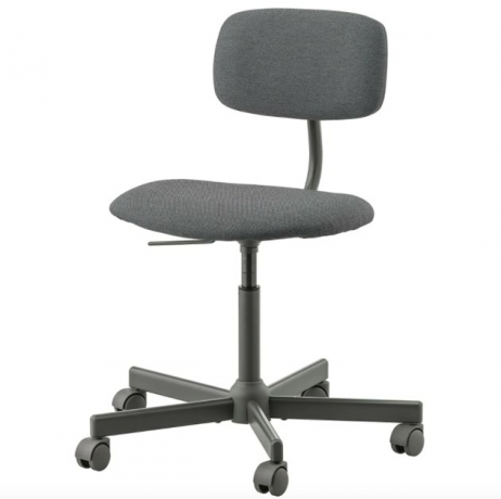 Cadeira giratória Bleckberget, $ 49,99