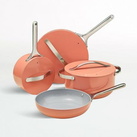 Conjunto de potes e panelas de cerâmica cor de pêssego da caixa e do barril