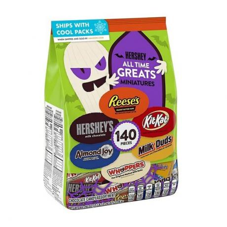 Non c'è molto di più iconico del cioccolato di Hershey. Soddisfa le masse con questo mix di Reese's, Kit Kats, Whoppers, Almond Joy, Milk Duds confezionati singolarmente e, naturalmente, l'originale cioccolato al latte di Hershey.