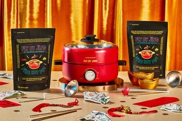 fly by jing Hot Pot starter set