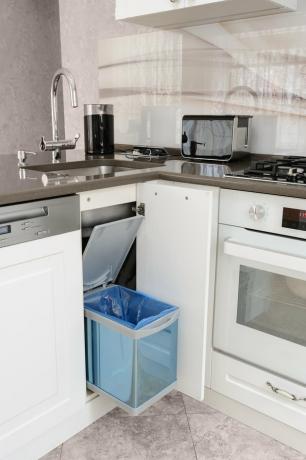 Moderne witte keuken