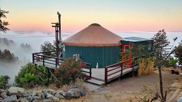 Retiro Goatel Yurt no Monte. Madonna