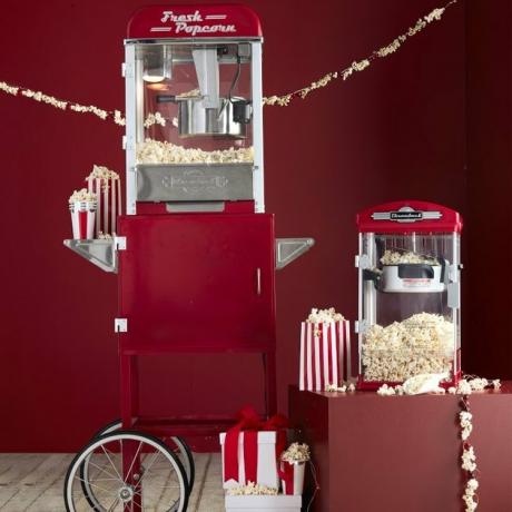 Popcorn machine