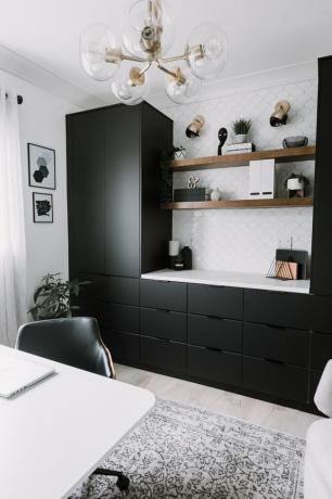 armário doméstico preto e branco com idéias de armazenamento para home office